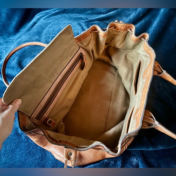 NWOT BANANA REPUBLIC 2006 Leather bag🍌👜 - Picture 8 of 15